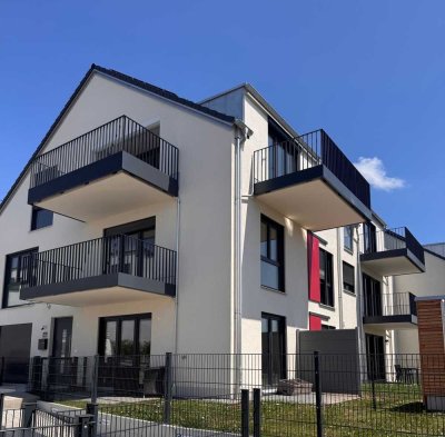 Neubau! Elegante 3-Zi.-Obergeschosswohnung in Ebersberg: Helle Wohlfühlatmosphäre!