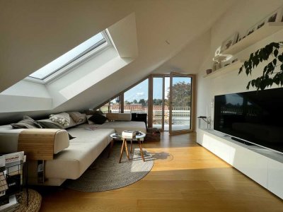 Exklusive Dachgeschosswohnung mit zwei Dachterrassen und stylischem Flair
