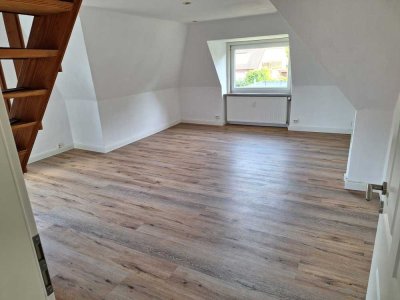 Helle Wohnung mit zwei Räumen und Einbauküche in Alt-Westerland