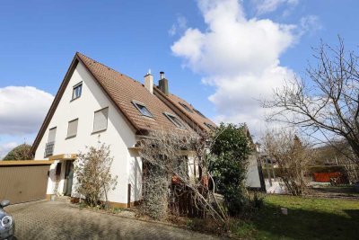 Attraktive 5-Raum-Doppelhaushälfte in Schorndorf - sofort bezugsfähig