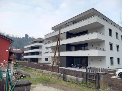 PROVISIONSFREI! Helles City-Apartment in Grenznähe LI/CH mit Balkon und schönem Ausblick