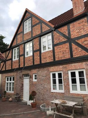 Luxuriöses Einfamilienhaus mit 6 Zimmern in Elmshorn