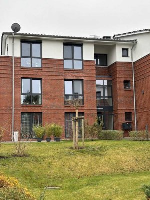 helle Dachterrassenwohnung  im Neubau in Ostseenähe