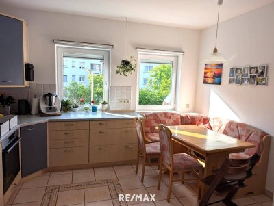 Große Wohnung mit einzigartigen Garten