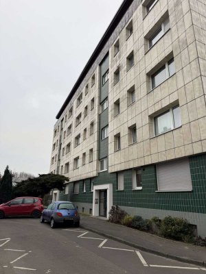 ***frisch sanierte 2-Zimmer Wohnung**** mit Balkon