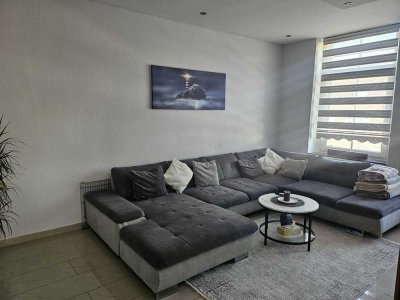 Frechen-Mitte: 4-Zimmer-Wohnung mit Stil in gepflegtem Altbau