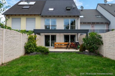 Wohnen mit Stil: Traumhaftes Reihenhaus mit Dachstudio & Gartenparadies