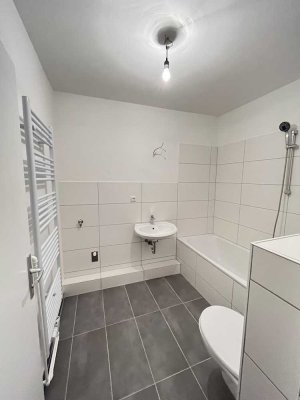 Sanierte 4-Zimmer-Wohnung sucht neue Familie!