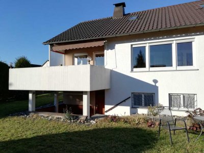Modernisiertes Einfamilienhaus mit sechs Zimmern und Einbauküche in Schorndorf