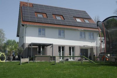 komplett saniertes Wohnhaus in Ortsrandlage