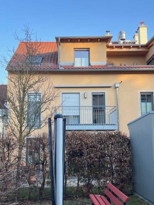 * Moderne Wohnung in kleiner Wohnanlage in beliebter Lage  *