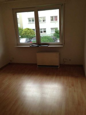 1 Zimmer Wohnung mitten im Ostend