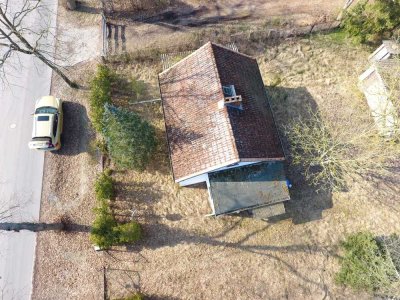 Exklusiver und renovierungsbedürftiger "Bungalow im grünen Nassenheide"