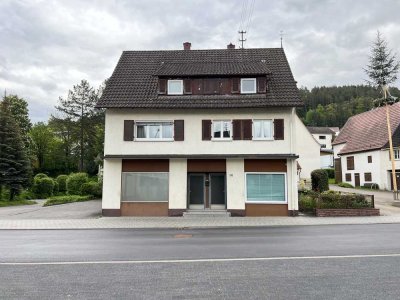 Attraktives Wohn- und Geschäftshaus in Nagold-Iselshausen