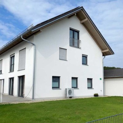 ++ATTRAKTIVE ++ neuwertige DHH mit 5 Zimmern in Kirchdorf am Inn