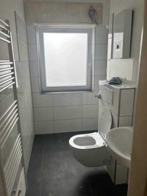 Perfekt für Senioren und kernsaniert: 1ZKDB