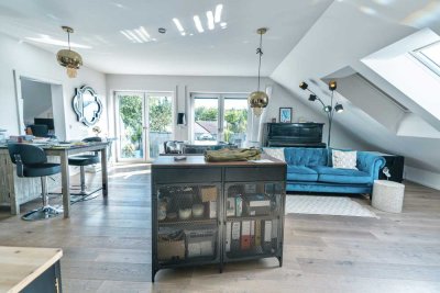 Ihr neues Zuhause über den Dächern- neuwertige DG-Wohnung mit Balkon, TG-Stellpl. + top Ausstattung