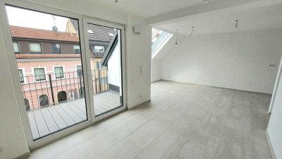 Erstbezug! Moderne 2 Zi.- Whg., Aufzug, Balkon, Stellplatz auf Wunsch / Ladestation E - Auto