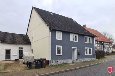 Modernisiertes Ein-Zweifamilienhaus in Hofgeismar-Hümme