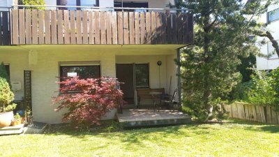 2,5-Zimmer-Hochparterre-Wohnung mit EBK in Leonberg/Warmbronn