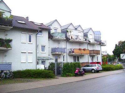 Helle 2-ZKB mit Südbalkon in Kirchheim