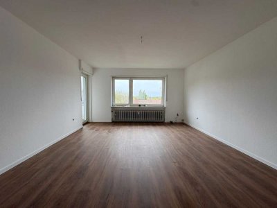 KL - Dansenberg, 4 ZKB, EBK, Balkon, Tageslichtbad, Garage