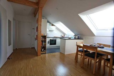 Moderne  2-Zimmer Dachgeschosswohnung in Heilbronn-Frankenbach