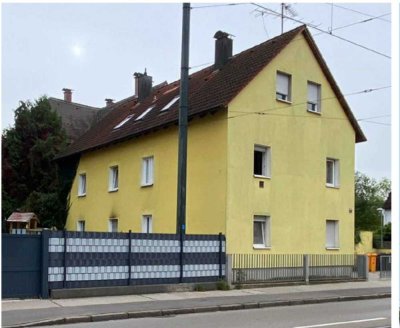 Mehrfamilienhaus mit 6 Wohnungen in Pfersee zu verkaufen