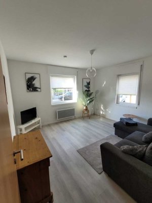 Möblierte, helle Erdgeschosswohnung