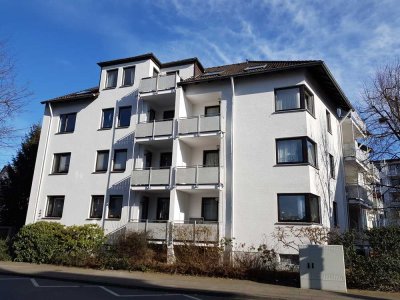 Siegburg: Gemütliche 3-Zi-Wohnung mit Balkon, Nähe ICE-Bahnhof    und Stadtmitte zu vermieten