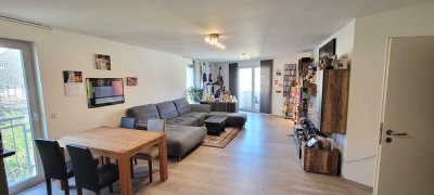 Moderne 2-Zimmer-Wohnung mit Balkon im Herzen von Leverkusen-Wiesdorf