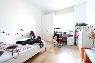 Ab 01.08. frei: 2-Zimmer-Wohnung in zentraler Lage nahe dem Weltkulturerbe!