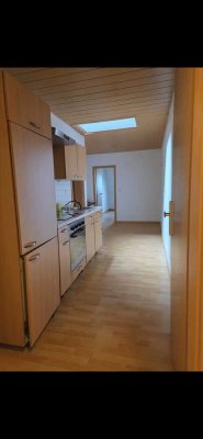 Helle, frisch sanierte 2,5 Zimmer Wohnung zu vermieten