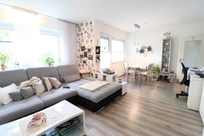 Modern sanierte Wohnung im 2. OG mit schöner Küche, Balkon u. Keller