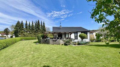 Wohnen im Grünen: Charmantes Einfamilienhaus mit weitläufigem Garten