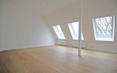 Hochwertig sanierte Dachgeschosswohnung Wohnung in attraktiver Wohnlage