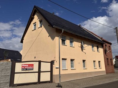 Gepflegtes Einfamilienhaus - sofort bezugsfertig - provisionsfrei