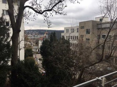 Zentrale 4-Zimmerwohnung am Katharinenhospital mit EBK und Stellplatz!