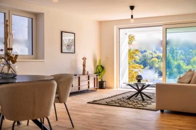 See-Panorama & Altstadt-nah: 4-Zimmer-Wohnung mit, Loggia & Aufzug