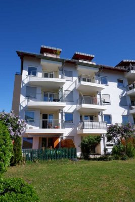 Exklusive komplett möbilierte 2 Zi.Whg.mit EBK,Keller sowie TG-Platz in Böblingen,WM PAUSCHAL:1.200€