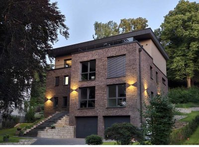 Großzügige, möblierte 4-Zimmer-Wohnung mit Terrasse – im Grünen nahe der Bille und Wald