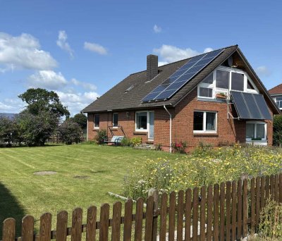 NEUER PREIS: Solides Haus mit 1-2 Wohneinheiten und Keller in EMBÜHREN