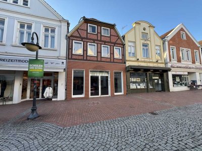 Renditestark - Direkt am Rathaus - Verden - Geschäftshaus mit Erweiterungspotential