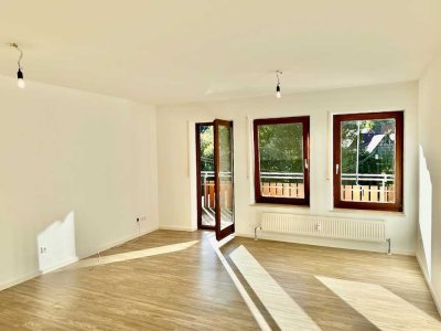 Tolle 2-Zimmer Dachgeschosswohnung mit Garage, Stellplatz & Balkon!