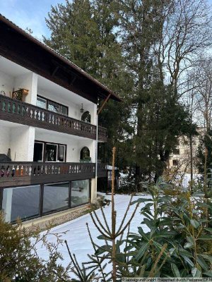 30 m² Balkon / 2-ZImmer / zentrale Lage