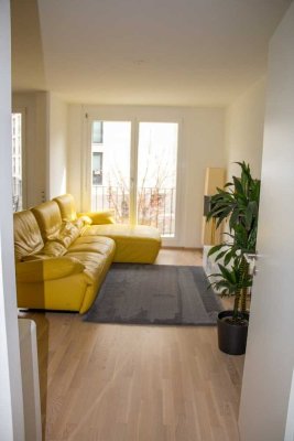 Ideal für Familien: provisionsfreie, hochwertige 3-Zimmer WHG mit 2 Loggien, 2 TG-Stellplätz