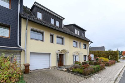 Gemütliches Reihenmittelhaus
- Keller - Wintergarten - Garage -