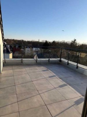 Penthouse - Luxuswohnung - Top ruhige Lage in Berlin mit Terrassen und Balkonen