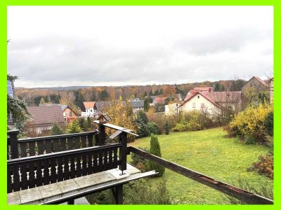 Neues Angebot ! Einfamilienhaus in ruhiger Lage mit schönen Weitblick - Modernisierung erforderlich!