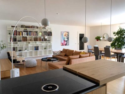 Lebendiger Freiraum in Berlin: Großzügige 4-Zimmer-Wohnung in Friedrichshain
